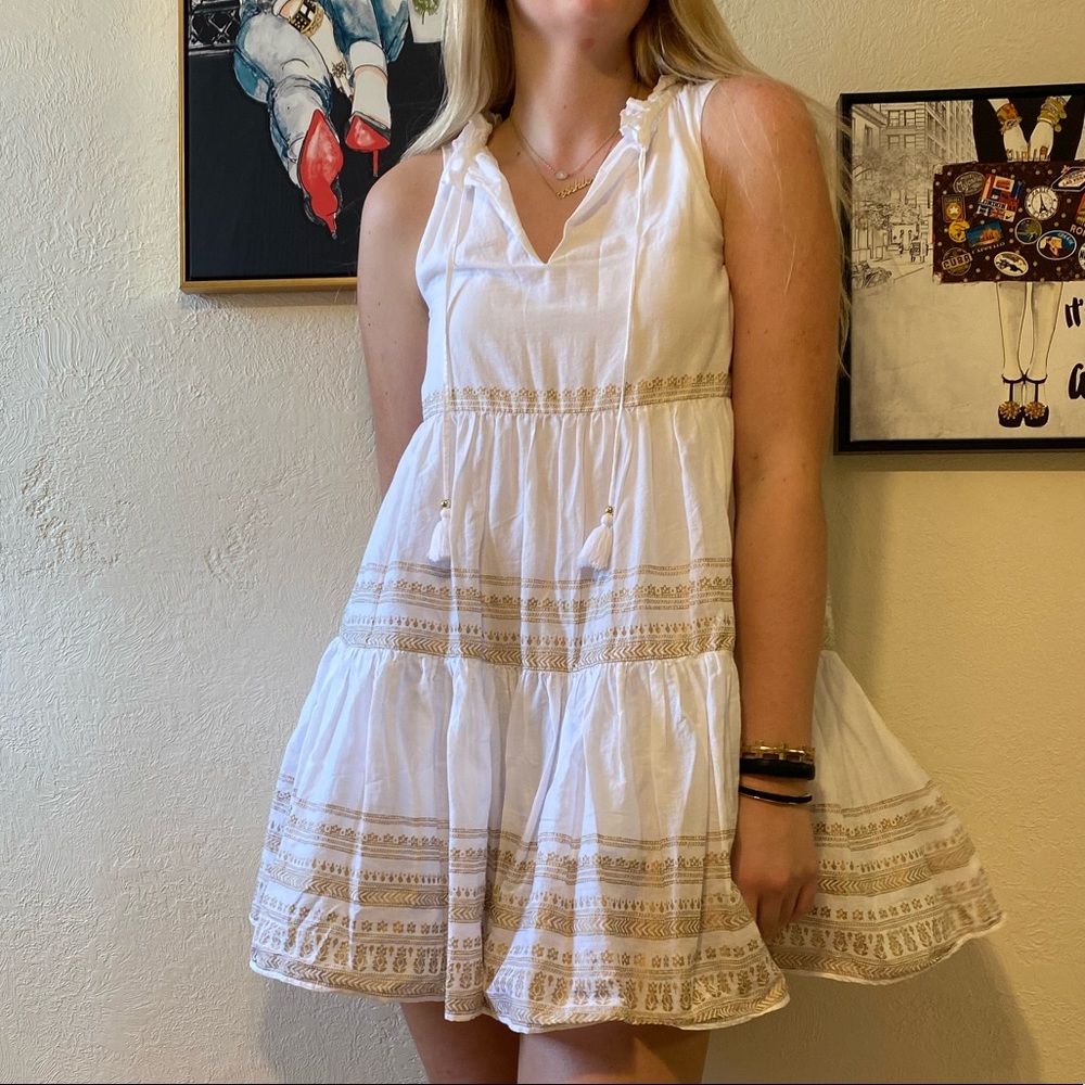 Vineyard Vines White & Metallic Printed Tier Dress